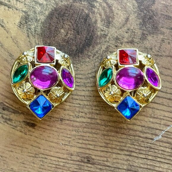 Vintage 1980s Gripoix Earrings Gold Jewel Tone Runway Mogul Cabochon Clip On - Picture 5 of 10